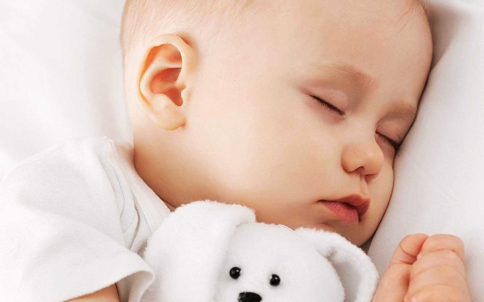 SLEEP ASSOCIATIONS What's all the fuss about? – Little Ones