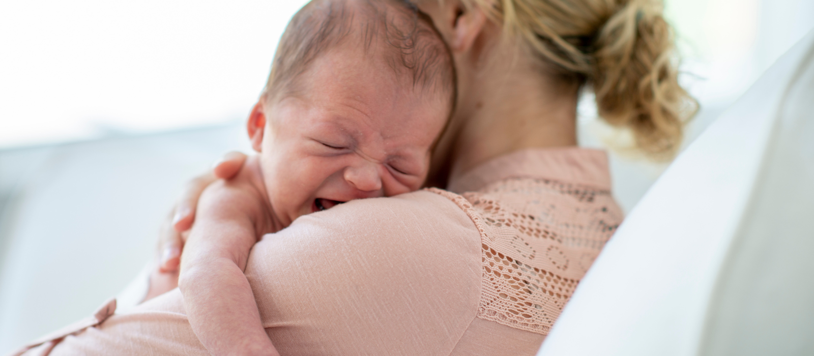 4 Weeks Old: Refusing Naps & Constant Crying Resolved.
